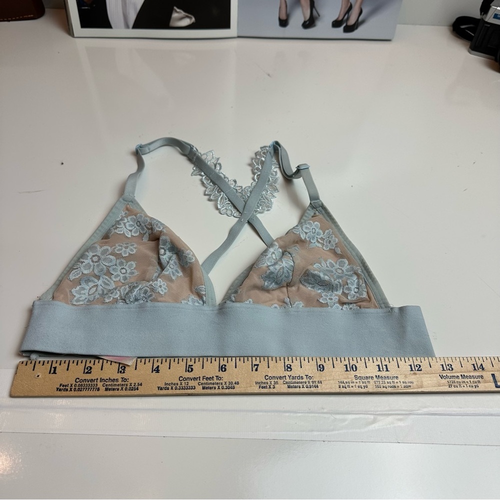PINK Victoria's Secret Blue Lace Bralette - Picture 3 of 7